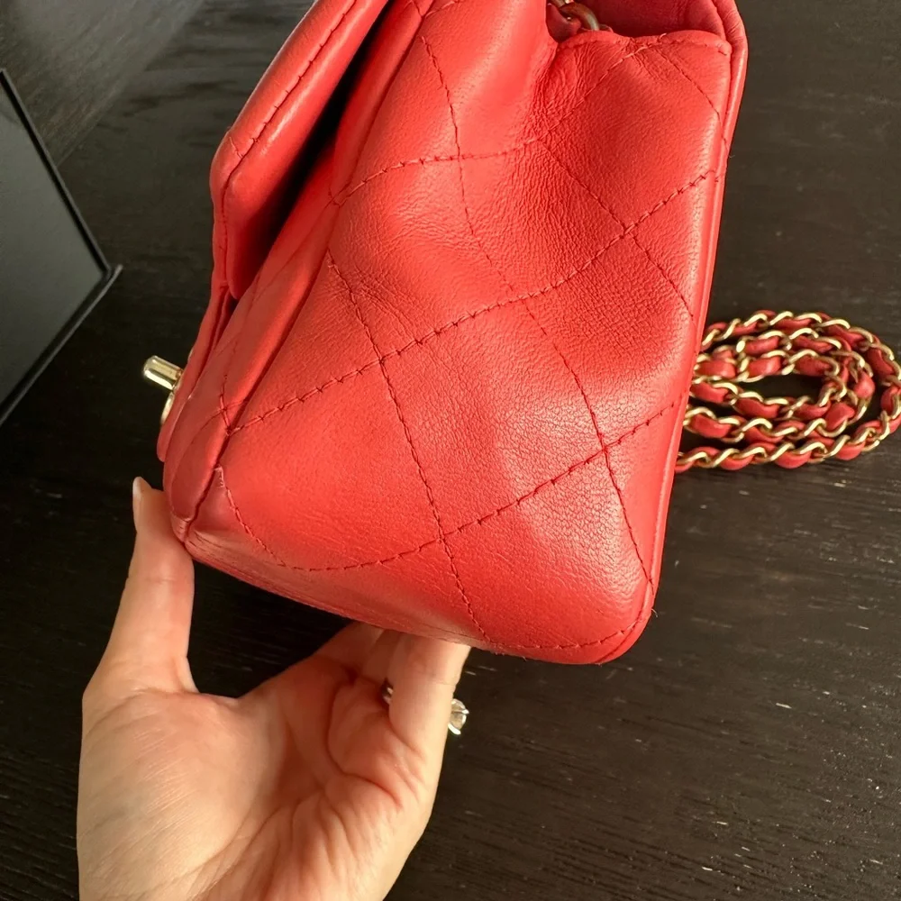 CHANEL Red Rectangular Mini - Picture 9 of 17